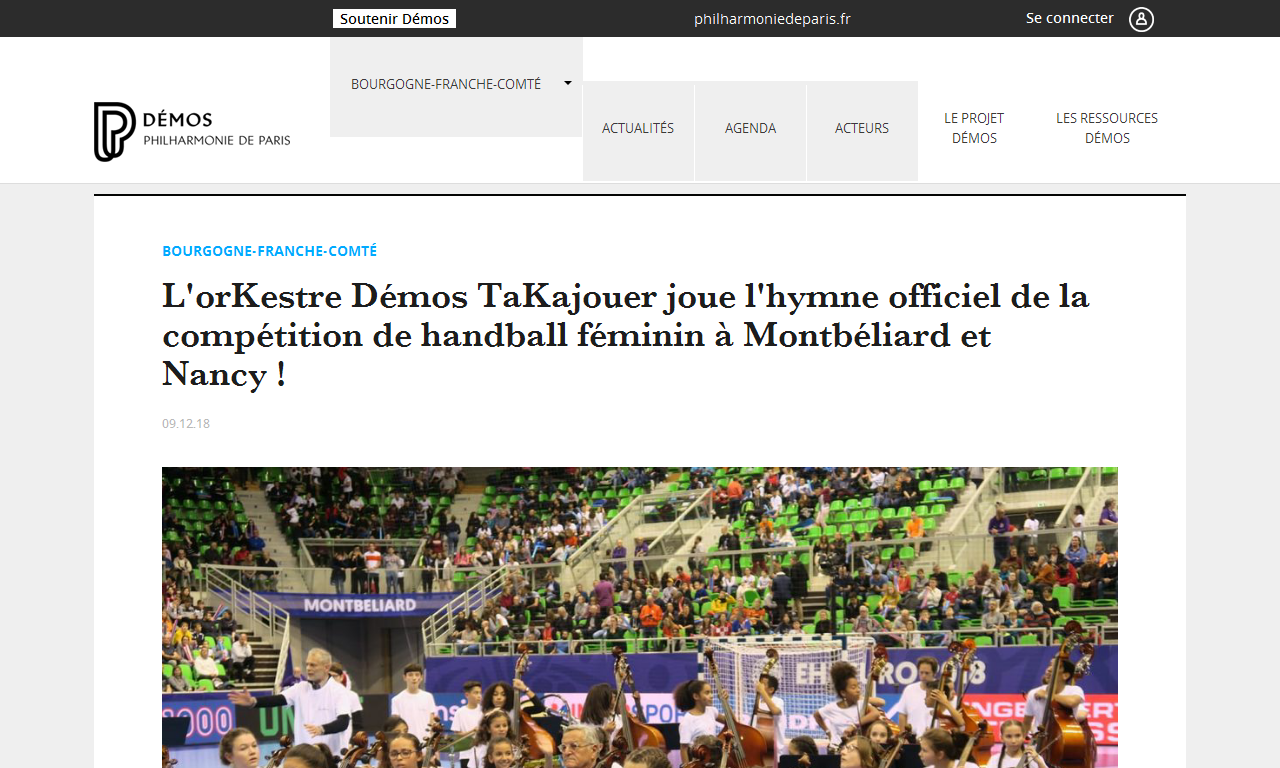 Les enfants de l'orKestre Démos TaKajouer joue l'hymne officielle de la compétition européenne de handball féminin ! | Delphine Berçot