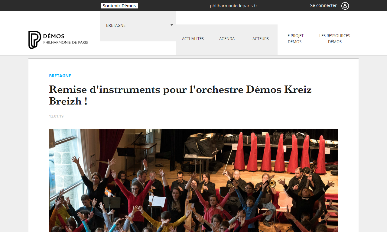 Remise d'instruments pour l'orchestre Démos Kreiz Breizh ! | Delphine Berçot